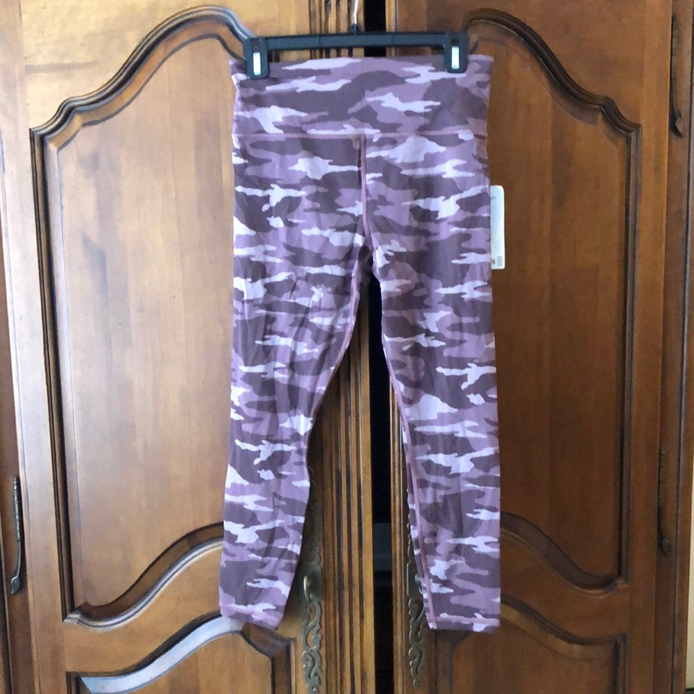 Athleta elation camo 7/8 leggings